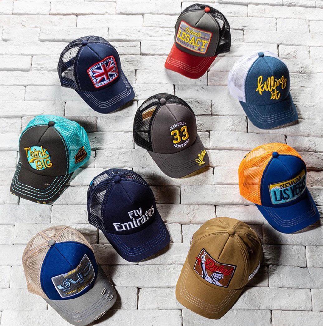 Caps